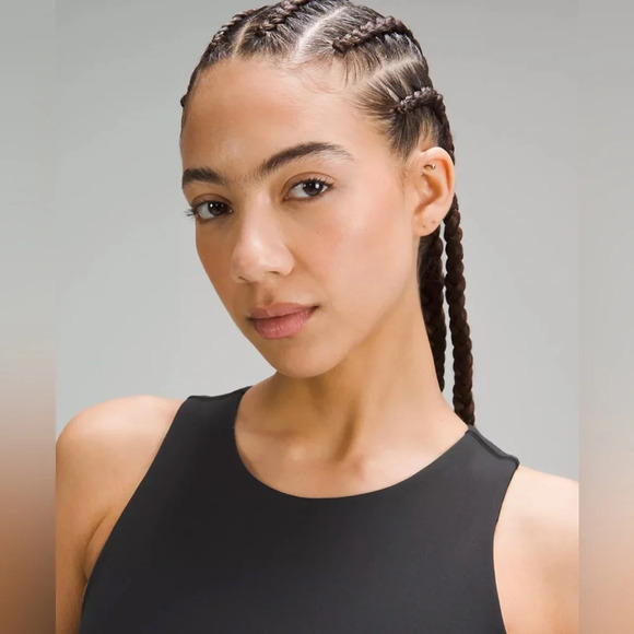 Lululemon Wunder Train Tank Top in Black Everlux Cropped Athleisure Top Size 6 - Picture 5 of 12